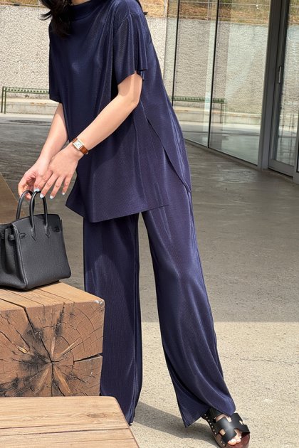 Essay pleats set